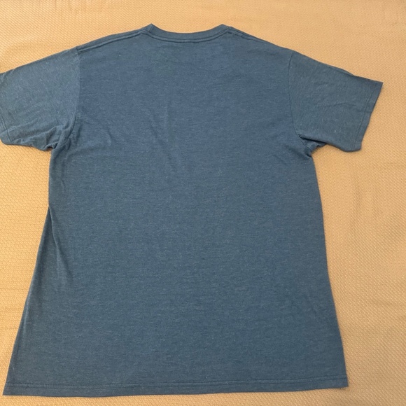 PBS Station Logo Distressed Teal Shirt Size L - Picture 4 of 4